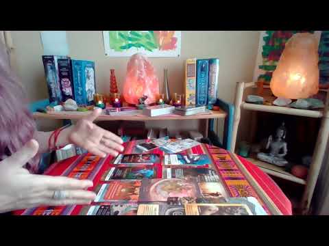 PISCIS!! 🔮 Tu pasado y tu presente traen amor para ti!! Dejarás que la vida te sorprenda!!