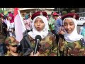 بالفيديو : فتيات يرتدين زيا عسكريا ويتمنين لقاء الرئيس السيسي