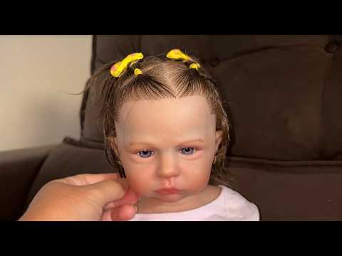 FIZ UM PENTEADO NA BEBÊ REBORN CLARINHA #bebereborn  #baby