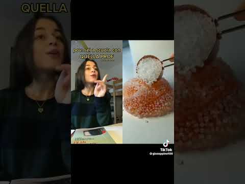 POV:sei a scuola con quella prof😂 tiktok di Marisol Viola (ASMR)