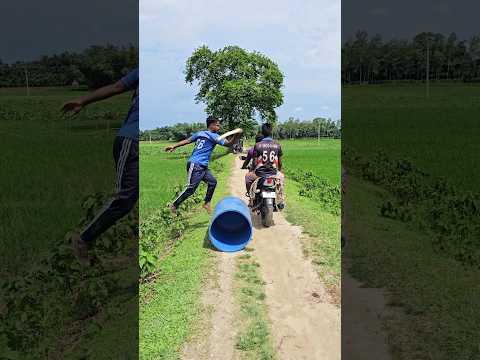 Crossing the road by motorcycle. #automobile #motorcycle #comedyfilms #funny #comedy #short