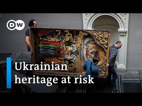 Is Putin trying to wipe out Ukrainian identity and culture? | DW News