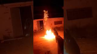 MULA SEM CABEÇA SE MANIFESTA NO ANTIGO BARRACÃO