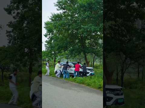 Highway Accident ☠️! इंसान की मौत ......#cars #highway #viral#accident #tata #nexon #techmaster