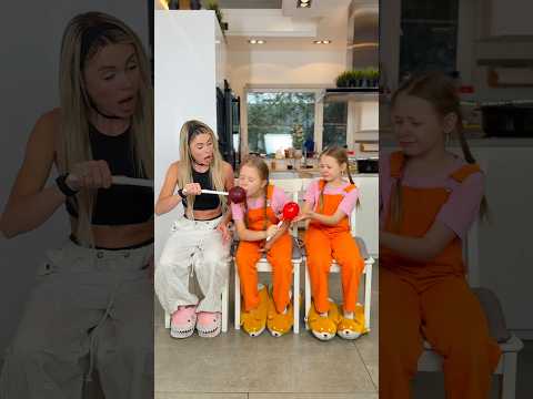 Up, down, right, left 🤭🤭 Children’s prank #shorts #twins #funny