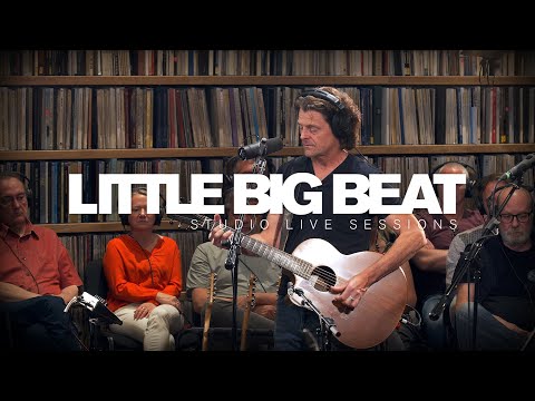 SHAWN JONES - TRAVELIN' IN MY BLOOD - STUDIO LIVE SESSION - LITTLE BIG BEAT STUDIOS