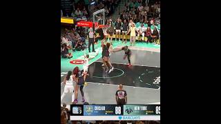 Angel Reese gets key defensive rebound down the stretch