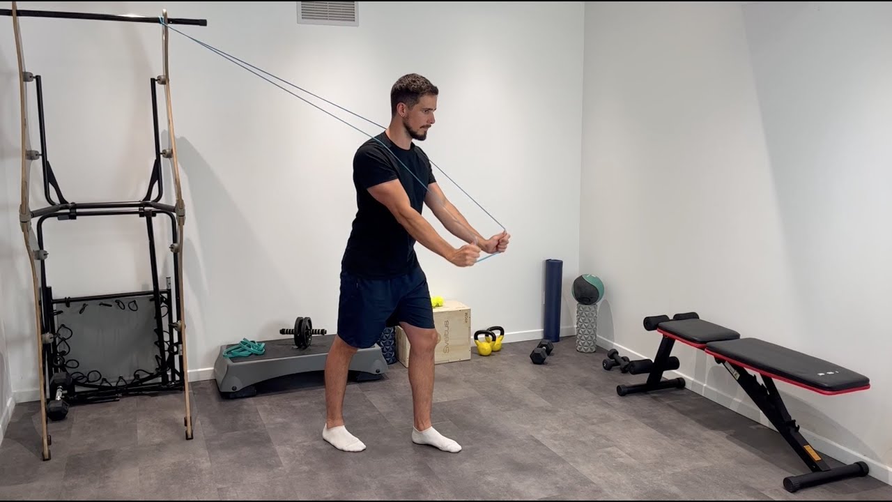Extension des triceps avec bande élastique