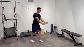 Extension des triceps avec bande élastique