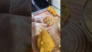 O segredo da coxinha perfeita 😍 #confeitaria #coxinhadefrango