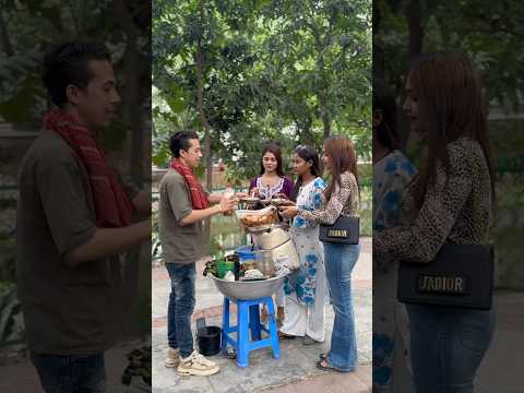 মেয়েরা যখন ফুচকা খাইতে আসে 😂 #durjoyahammedsaney #funny #uniquebrothersltd #comedy