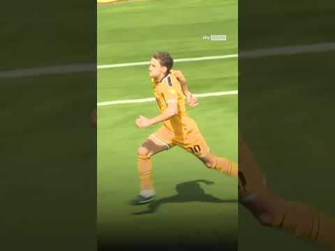 INCREDIBLE! Newport score inside the first 15 seconds against Bristol Rovers 😱