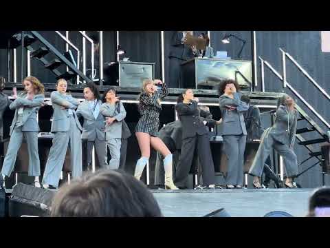 Taylor Swift The Man live in Edinburgh 4k