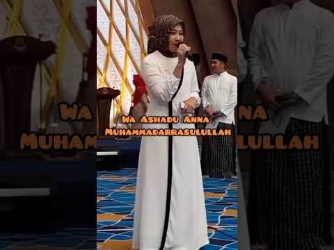 LEMBUTNYA SUARA BU CINTA ATALIA SAPA JAMAAH MASJID AL JABBAR MASYA ALLAH...