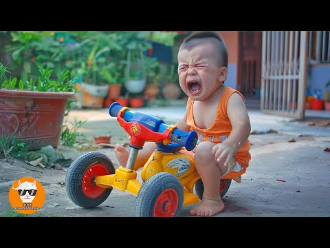 FUNNY BABIES Play Tricycles FAIL - Funny Baby Videos | Just Funniest