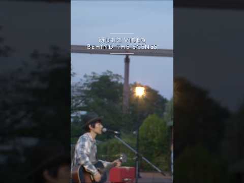 「灯を護る」Music VideoのBehind the scenesをお届け🎥✨#スピッツ #灯を護る #可愛い灯を護ろう #spy_family