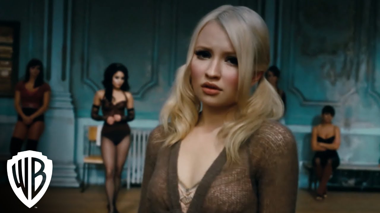 Sucker Punch Trailerin pikkukuva