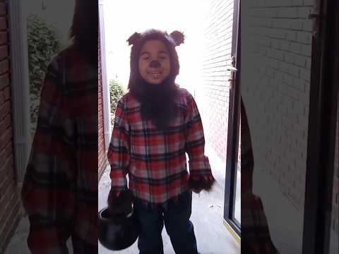 Meet the Vampire and Werewolf! #googoocolors #googoogaga #shortvideo #kidsvideo #dailyshorts