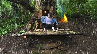 Unexpected Rainstorm - The shelter in the tree trunk saved me - Msyang survival