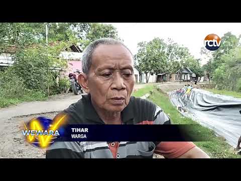 Tanggul Irigasi Desa Pamengkang Rawan Jebol