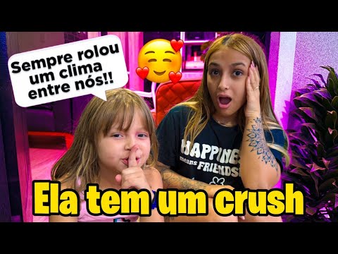 DESCOBRI QUE A LAURINHA TEM UM CRUSH NA ESCOLA!