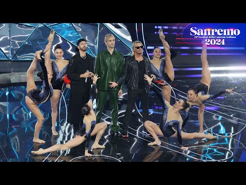 Sanremo 2024 - Mr. Rain con i Gemelli Diversi canta "Mary"