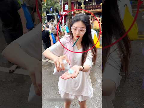 The girl played Holi with joy |#shortvideo