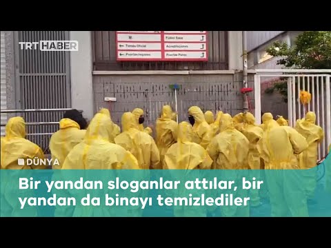 İspanya’da ırkçı parti liderlerine ‘temizlik’ protestosu