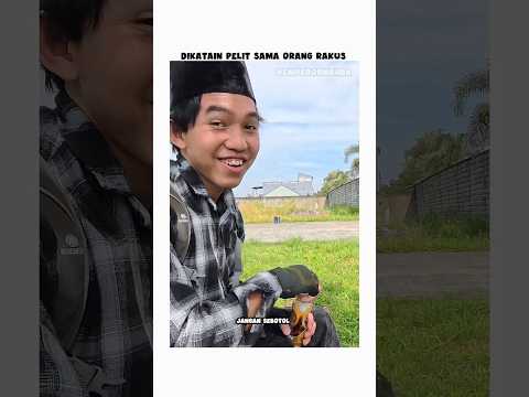 Dikatain pelit sama orang rakus