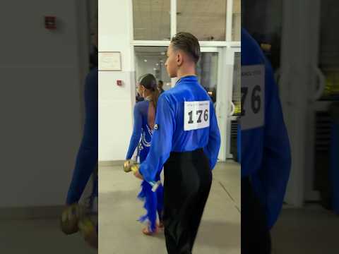 Happy π₯° #anime #ias #cover #manga #music #dance #dancescience #dancer #fashion #shorts #viral #top