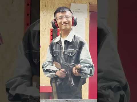 这谁敢信第一次射击 #靶场射击  #伊尔库茨克射击 #伊尔库茨克靶场 #男人玩具 #国外合法射击场所拍摄国内请勿模仿