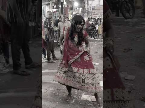 PART 1 / हाथ में मेहंदी 😂| Dance In Public 🤣 #roadsidedancer #funny ##shorts #trending