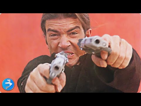 La Sparatoria Più Folle di DESPERADO | Antonio Banderas