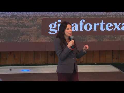 Gina Hinojosa <strong>holds</strong> rally in Waco