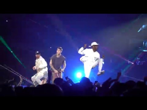 Justin Bieber - Mark My Words/ Where Are Ü Now: Purpose Tour in Montreal (05/16/2016)