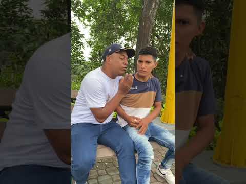 No le alcanza 😂😂 #humor #yosoydelos7mil #comedia #elpersonajedelasemana #youtubeshort #comedy