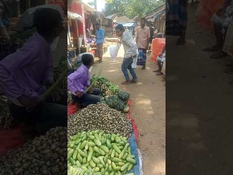ক্রেতা নাকি চোর! 😱#BanglaComedy#FunnyVideo#VillageMarket #shorts #funnyvideos #funny #memes