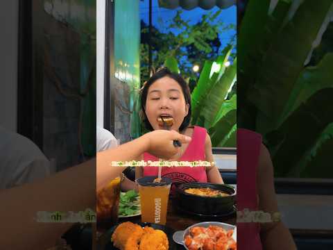 Cô Bé Nhà Quê Đáng Thương Được Anh 4 Dẫn Đi Phố Ăn #xanhxin #shorts #mukbang