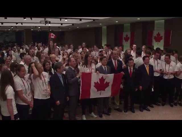 2015 Summer Universiade: Alicia Perrin named Canadian Flag Bearer/Alicia Perrin sera &agrave; la t&ecirc;te