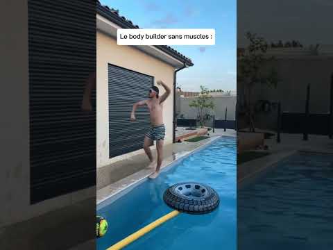 Les DIFFÉRENTS types de PERSONNES qui RENTRENT dans la PISCINE 🤣