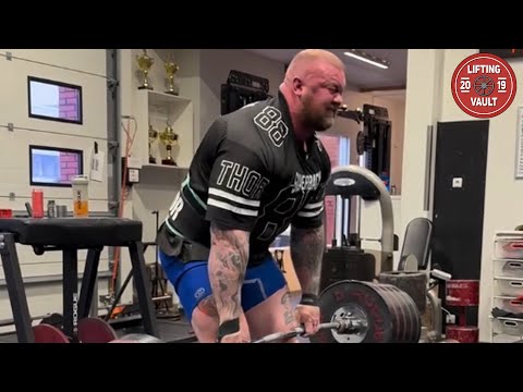 Hafthor Lifts 1000 lbs Without A Suit