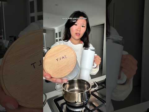 making salt from sea water? #cooking #beach #salt #foodhack