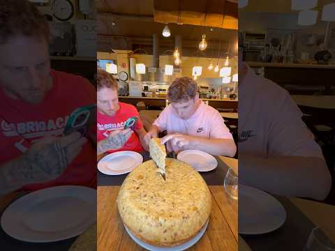 💥Posiblemente una de las tortillas más grandes de España 🇪🇸 en “La Nou”📍Blanes #Restaurantes
