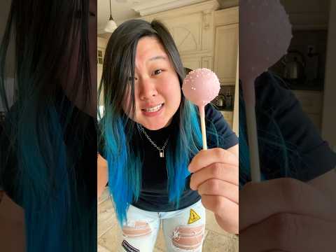 Cake Pop Beatbox! 🎂😱 #beatbox #candy #cakepop #beatboxgirl #shorts #featured