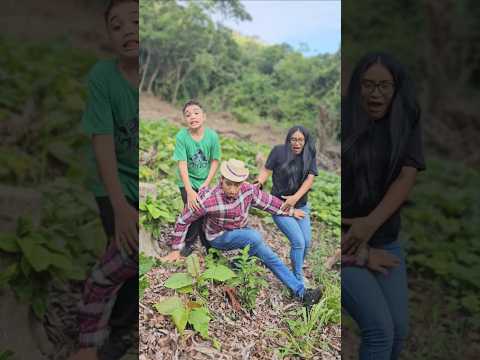 PAPÁ y los ANIMALES 🐍 #shorts #viralvideo