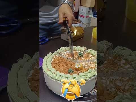 Bánh sinh nhật đông đá