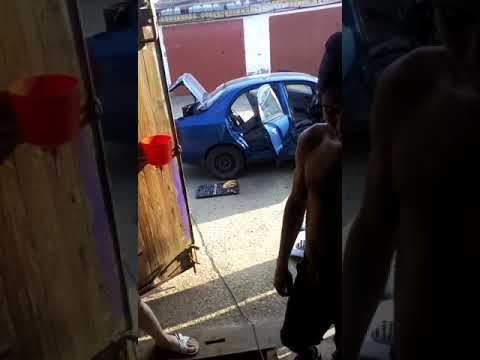 Задняя полка в Chevrolet Lanos, стойка амортиатора на крышку багажника и новые полы в багажник