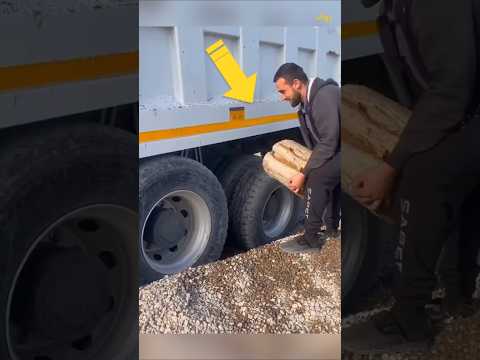 اخراج شاحنة عالقة !😧