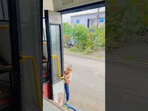 ￼छोटे बच्चे ने लगाय अच्छा खासा चुना बस हुई चोरी 🧨😱😂 #comedy #funny
