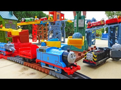 Thomas the Tank Engine ☆ Track Master Cranky Factory Course